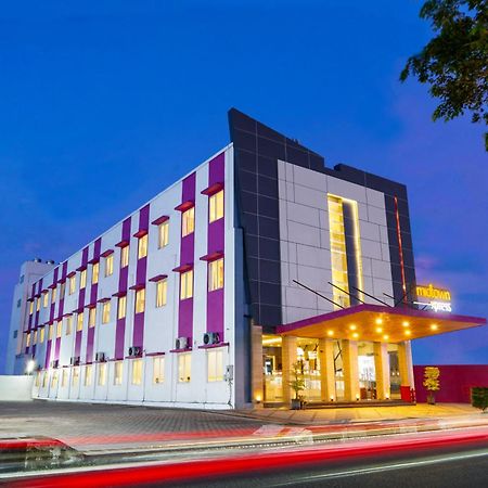 Midtown Xpress Sampit - Kalimantan Tengah Екстер'єр фото