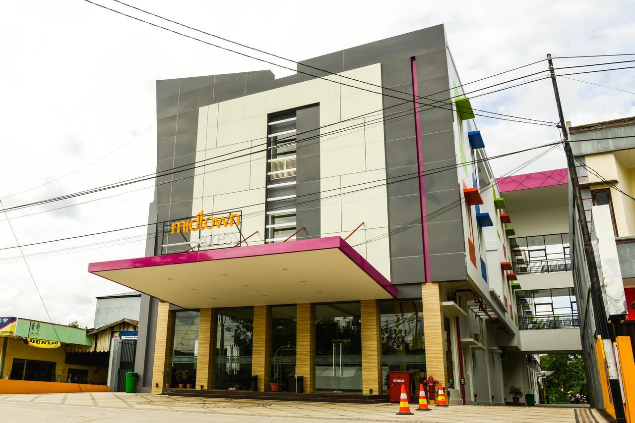Midtown Xpress Sampit - Kalimantan Tengah Екстер'єр фото