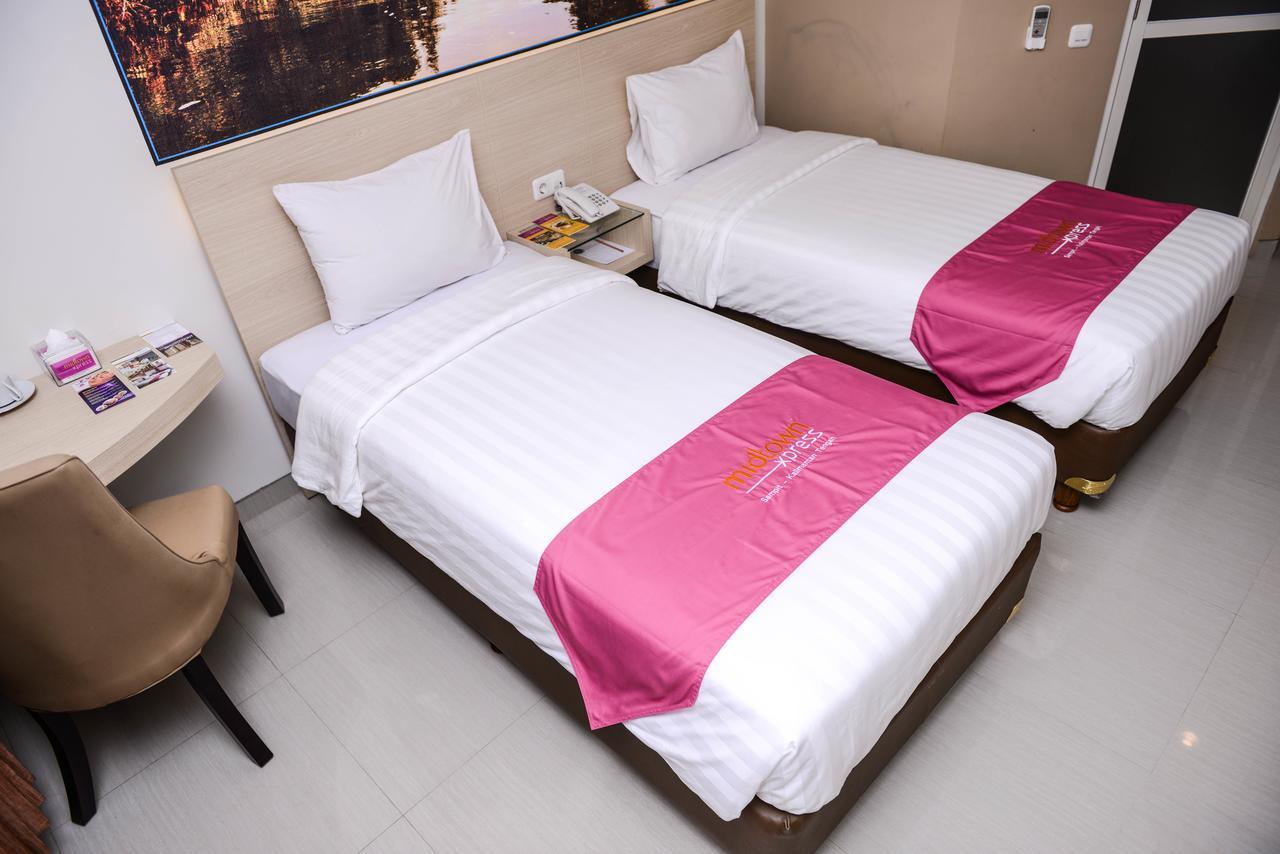 Midtown Xpress Sampit - Kalimantan Tengah Екстер'єр фото